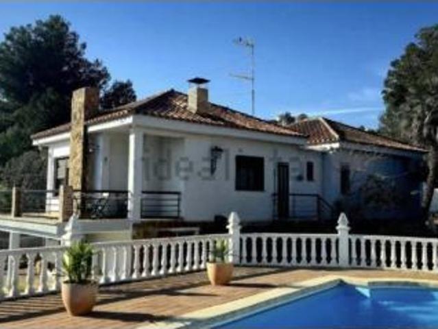 Chalet en venta en Serra Perenxisa, La Hoya de Buñol