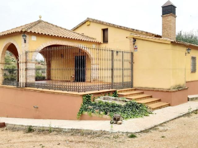 Chalet en venta en Montiel, Castilla-La Mancha