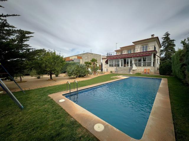 Chalet en venta en Valdepeñas, Castilla-La Mancha