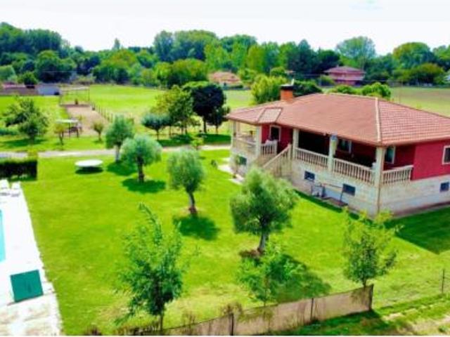 Chalet en venta en Ciudad Rodrigo, Castilla y León