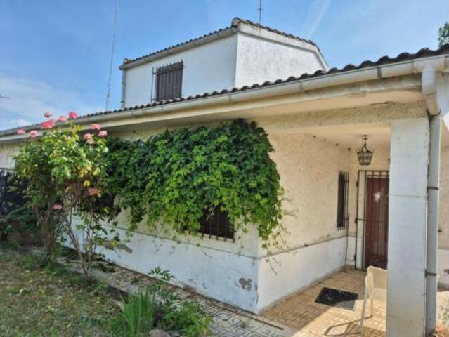 Chalet en venta en Sanjuanejo, Ciudad Rodrigo