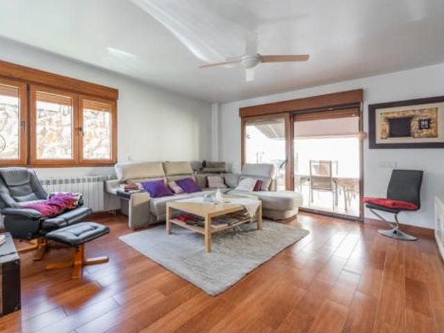 Chalet en venta en Cobeña, Madrid