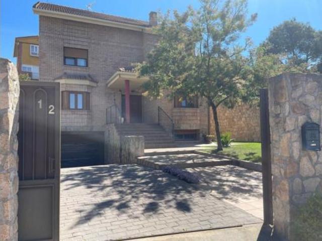 Chalet en venta en Cobeña, Madrid