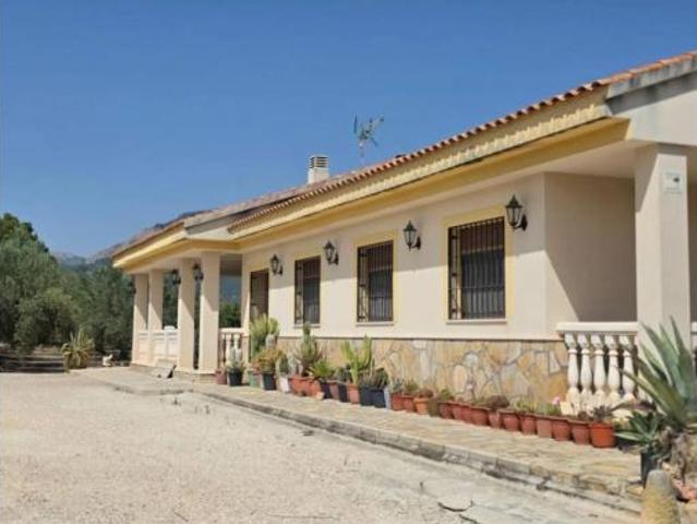 Chalet en venta en el Comtat, Valencia
