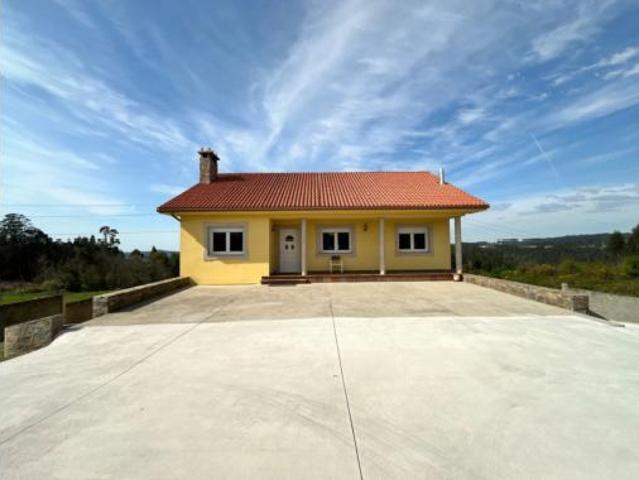 Chalet en venta en Coirós, Betanzos