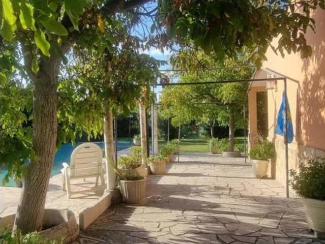 Villa en venta en Colmenar De Oreja, San Miguel