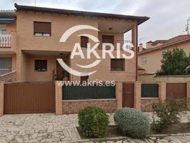 Chalet en venta en Colmenar De Oreja, Madrid