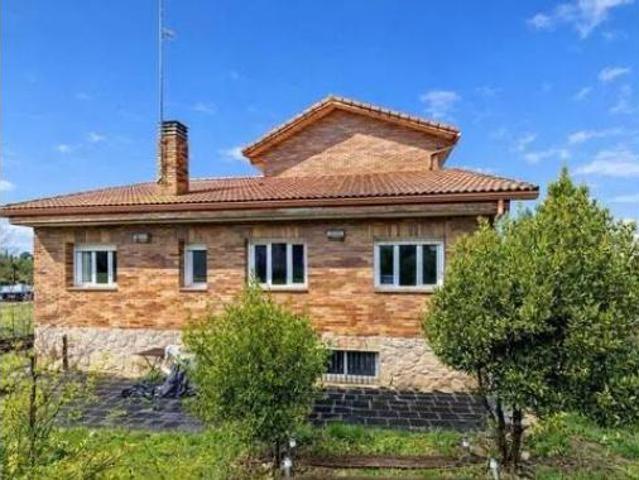 Chalet en venta en Colmenarejo, Madrid