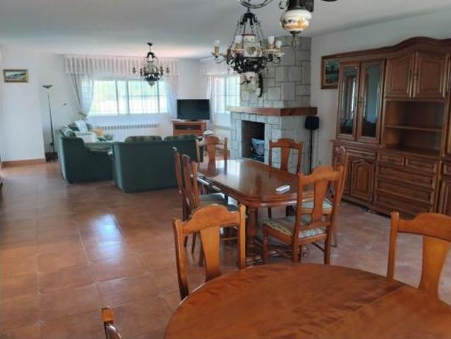 Chalet en venta en Colmenarejo, Madrid