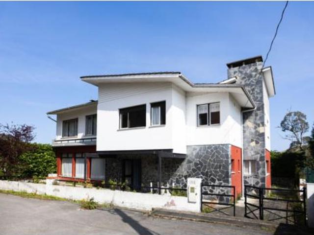 Chalet en venta en Colunga, Asturias