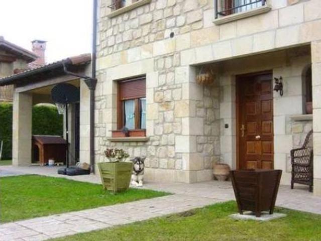 Chalet en venta en Condado De Treviño, Castilla y León
