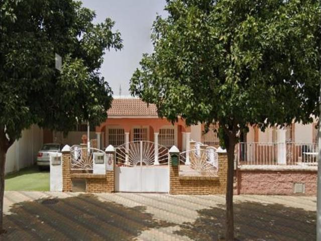 Chalet en venta en Encinarejo de Córdoba, Córdoba