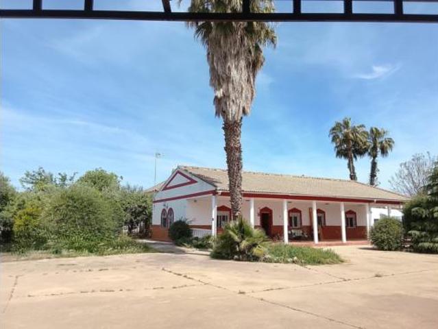 Chalet en venta en Villarubia, Córdoba