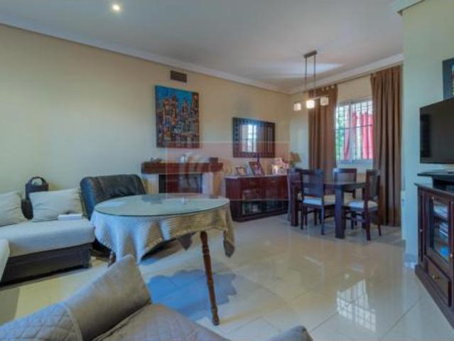 Chalet en venta en Villarubia, Córdoba