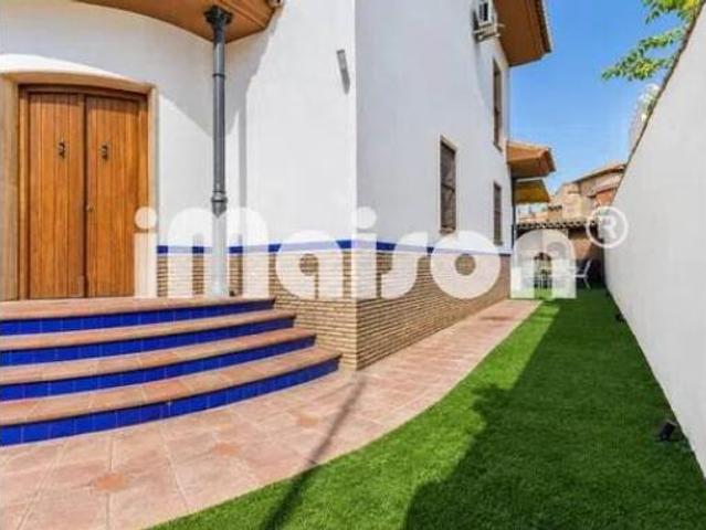 Chalet en venta en Coria Del Río, Andalucía