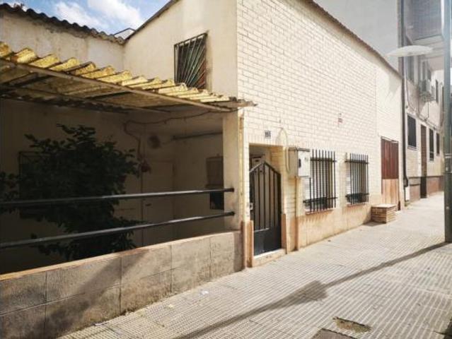 Chalet en venta en Coslada, Madrid