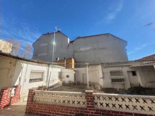Chalet en venta en Coslada, Madrid