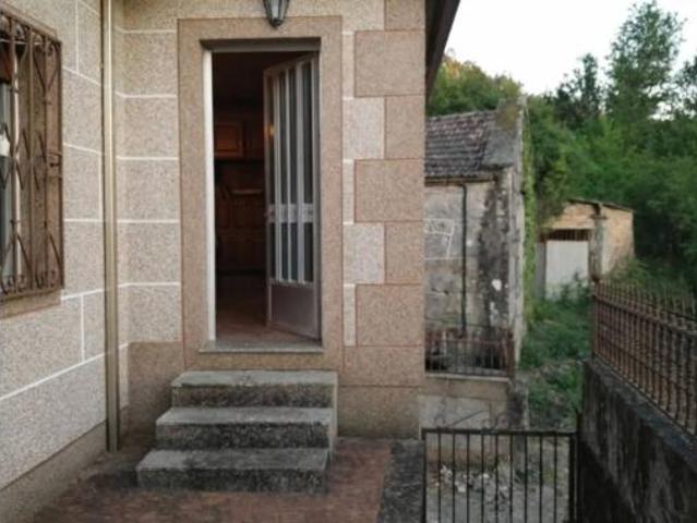 Chalet en venta en Covelo, A Paradanta