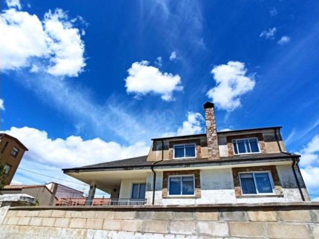 Chalet en venta en Cuadros, Castilla y León