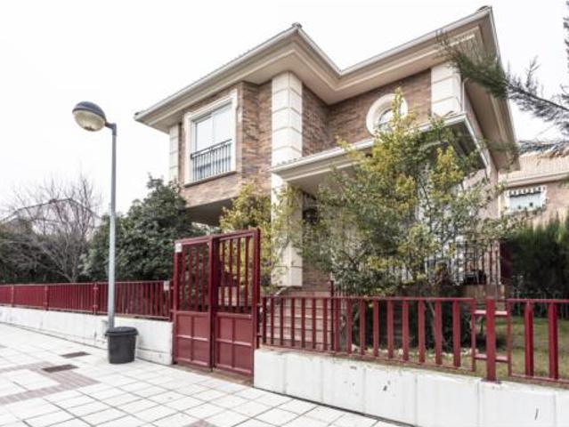Chalet en venta en Urbanización Amelia, Zaragoza
