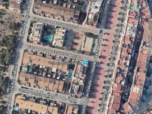 Chalet en venta en Barri de la Creu, Cubelles