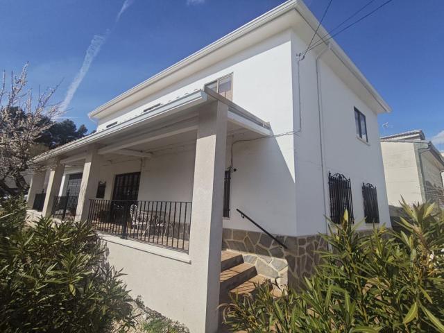Chalet en venta en Huete, Castilla-La Mancha