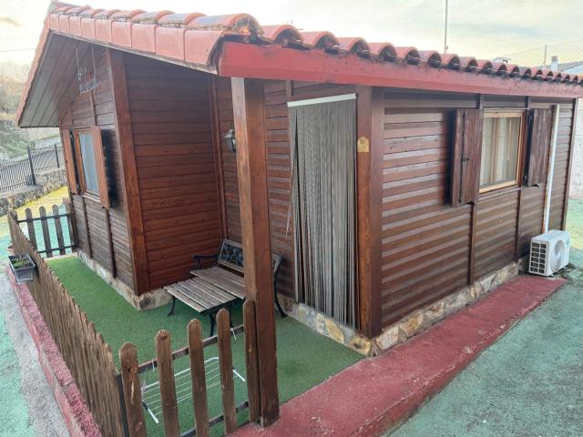 Chalet en venta en Tinajas, Castilla-La Mancha
