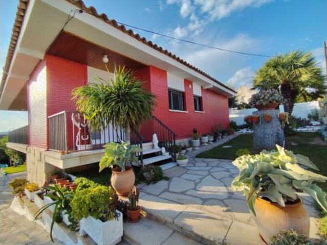 Chalet en venta en Baix Penedès, Catalunya