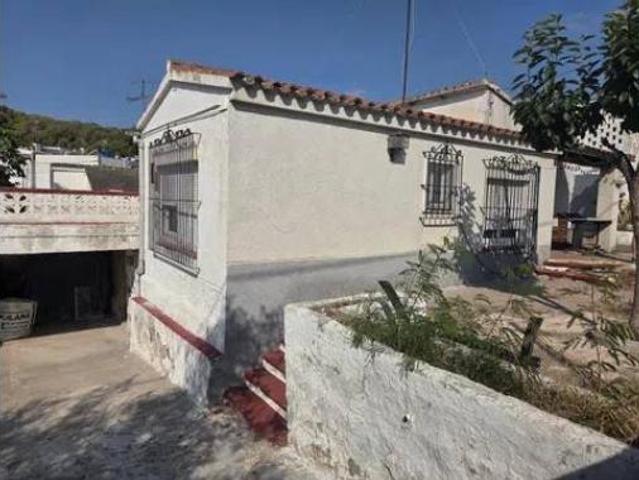 Chalet en venta en la Baronia, Cunit