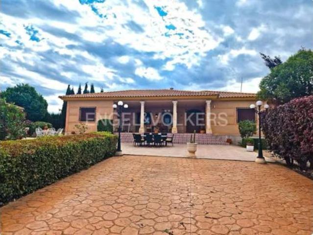 Chalet en venta en Daimiel, Castilla-La Mancha