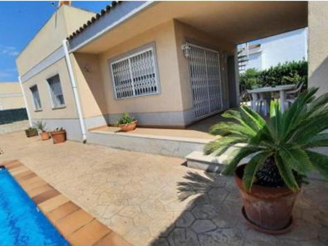 Chalet en venta en Riumar, Baix Ebre