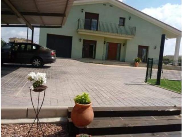 Chalet en venta en Baix Ebre, Catalunya