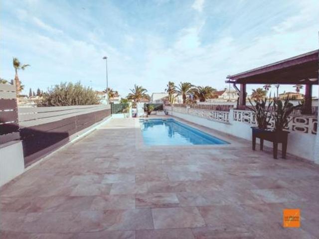 Chalet en venta en Riumar, Baix Ebre