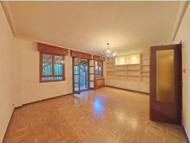 Villa en venta en Dima, Ugarana