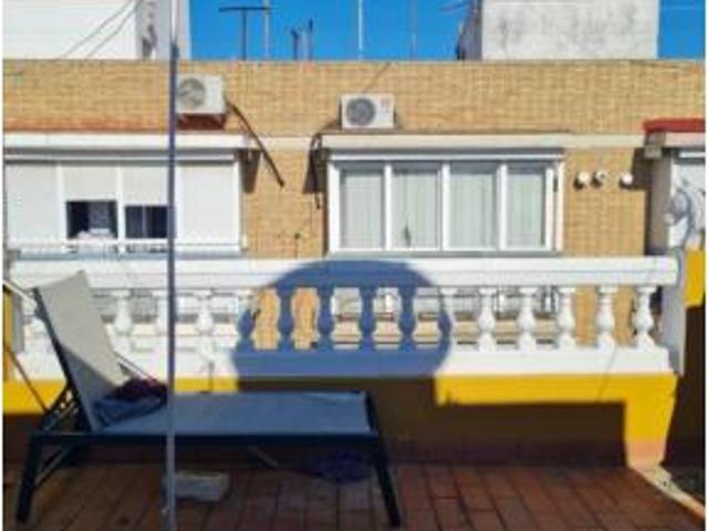 Chalet en venta en El Palmarillo, Dos Hermanas