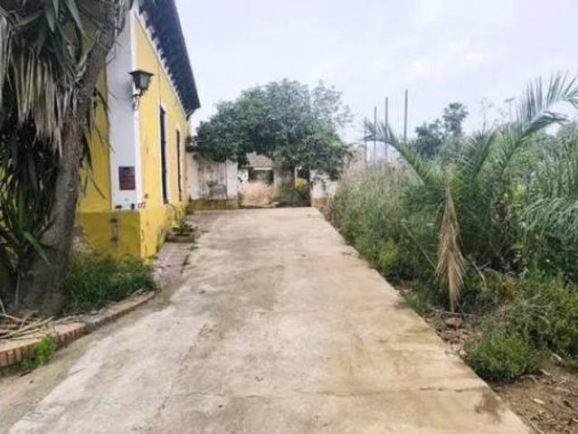 Chalet en venta en Dos Hermanas, Andalucía