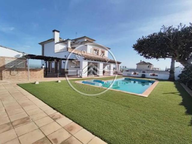 Chalet en venta en Cerro de San Cristóbal, Écija