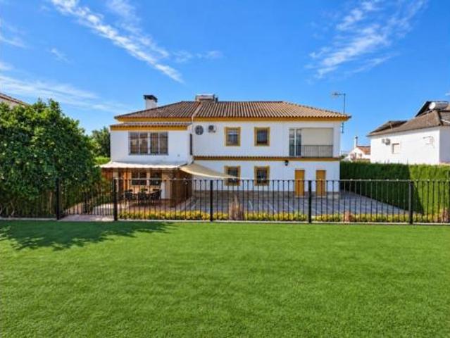 Chalet en venta en Vía Augusta, Écija