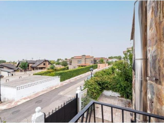 Chalet en venta en El Álamo