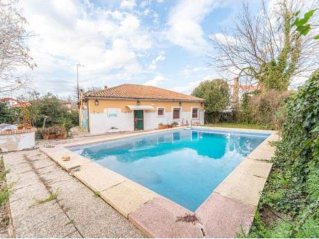 Chalet en venta en El Álamo
