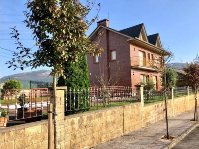 Chalet en venta en Guarnizo, El Astillero