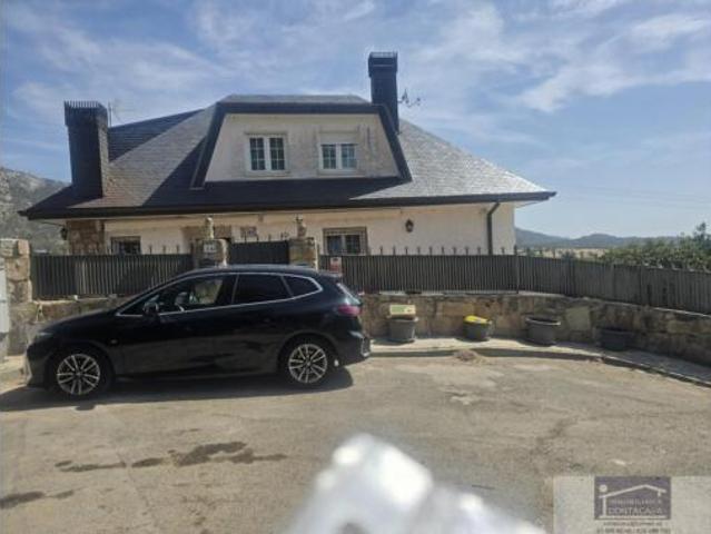 Chalet en venta en El Boalo, Madrid