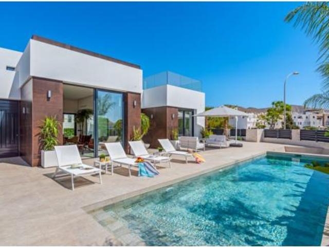 Chalet en venta en Urbanització L'Almadrava, l'Alacantí