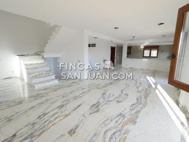 Chalet en venta en La Merced, l'Alacantí