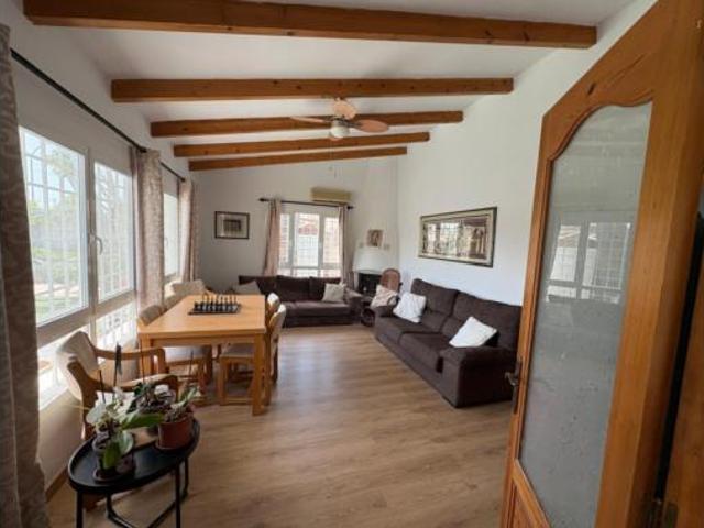 Chalet en venta en Platja de Mutxavista, l'Alacantí