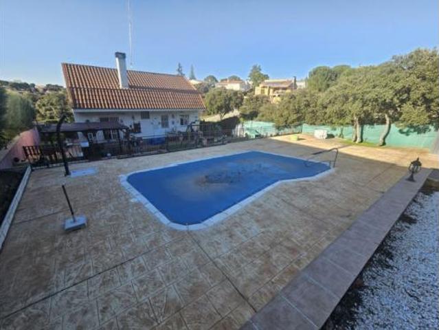 Chalet en venta en Montecalderón, El Casar