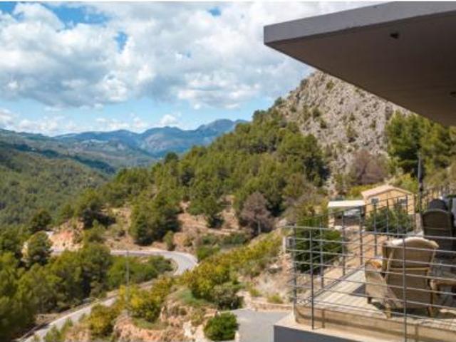 Chalet en venta en la Marina Baixa, Valencia