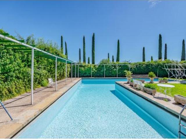 Villa en venta en El Escorial, Residencial Guipuzcoa