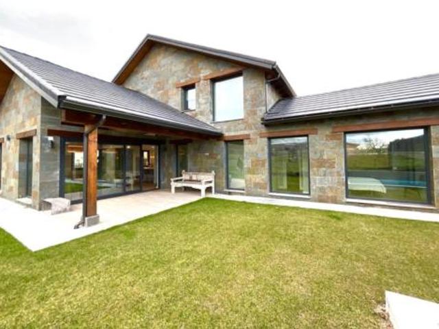 Chalet en venta en Sexmo de El Espinar, El Espinar