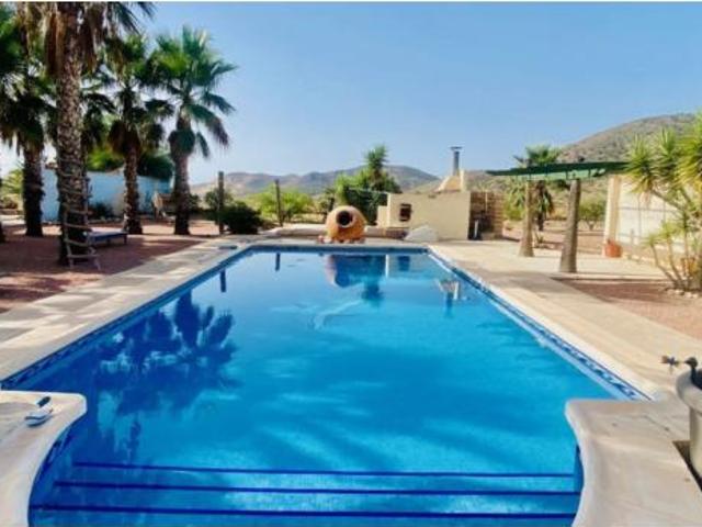 Chalet en venta en la Canalosa, el Vinalopó Mitjà / El Vinalopó Medio